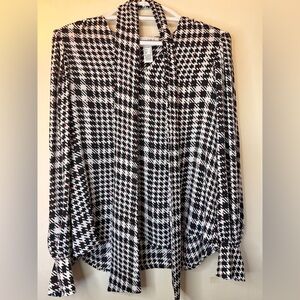 Joseph Ribkoff Printed Tie Neck Blouse Size 8 Black White Geometric Career Top